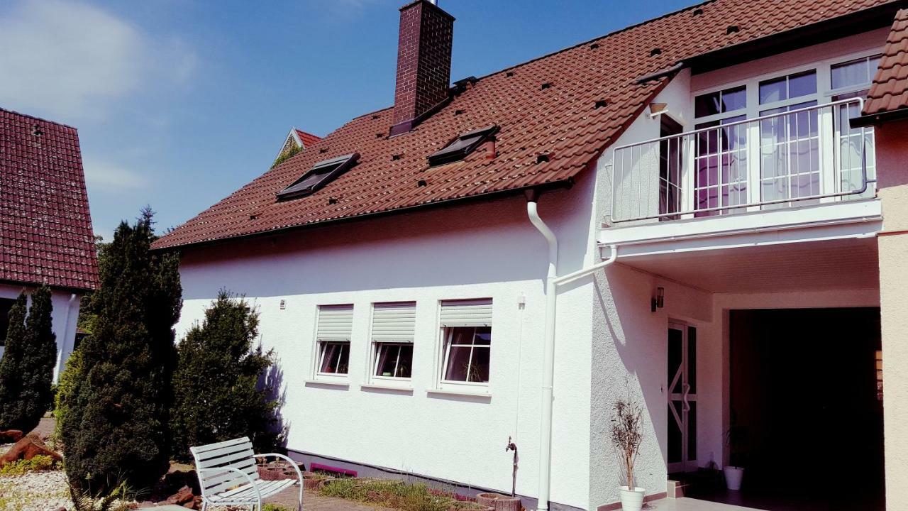 White House 'Privatzimmer' Mannheim Exterior foto